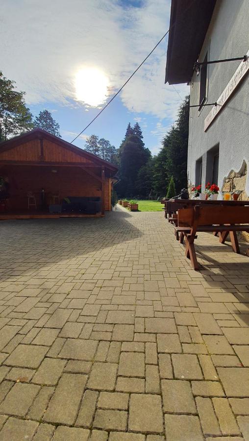 Penzion Čtyřlístek Teplice nad Metují Esterno foto