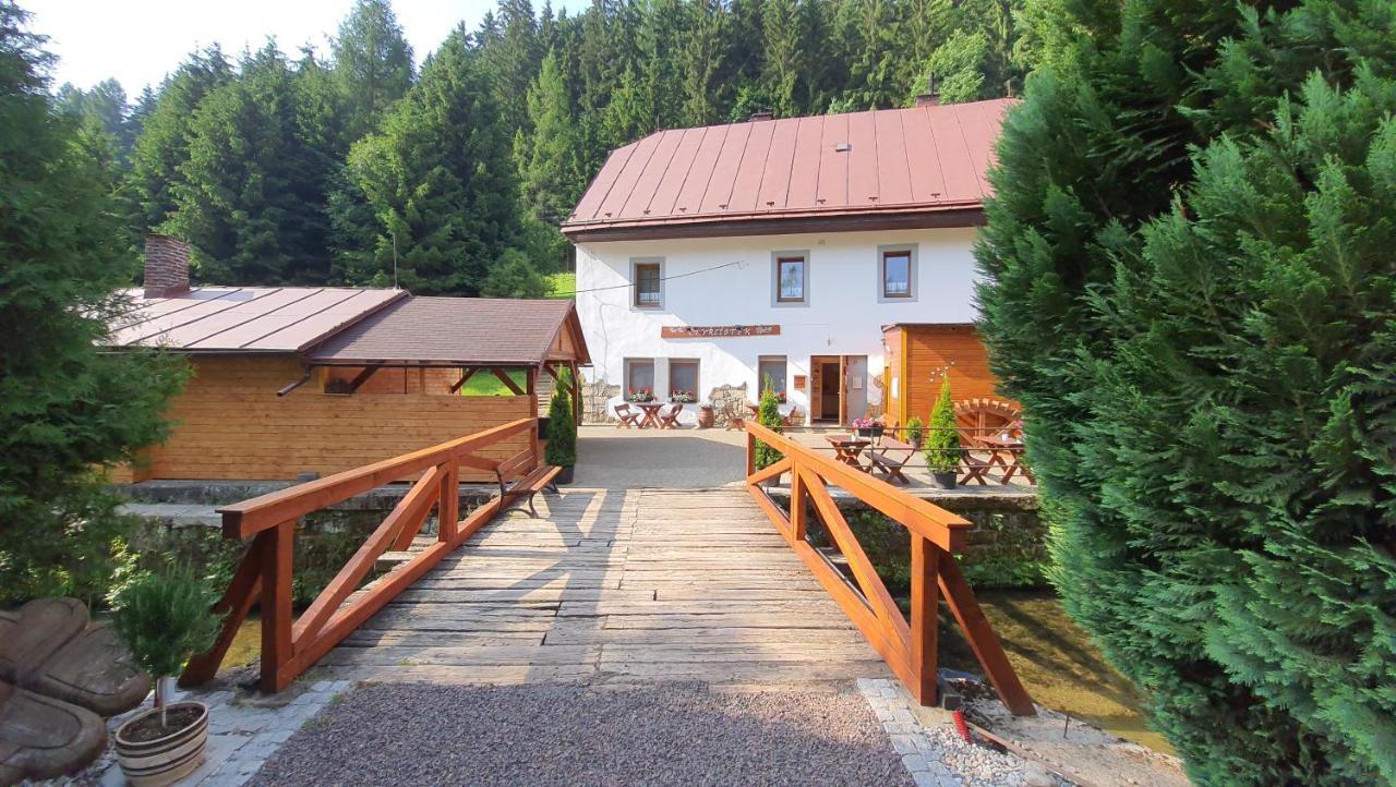 Penzion Čtyřlístek Teplice nad Metují Esterno foto
