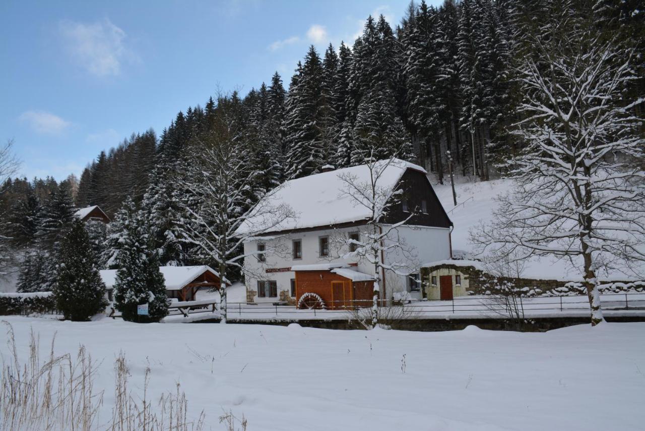 Penzion Čtyřlístek Teplice nad Metují Esterno foto