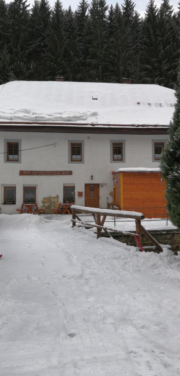 Penzion Čtyřlístek Teplice nad Metují Esterno foto